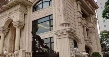 河南黄金麻别墅外墙异形定制