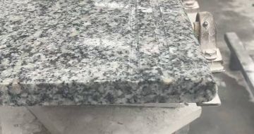 河南芝麻白楼梯踏步 芙蓉白