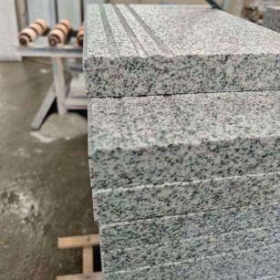 河南芝麻白楼梯踏步