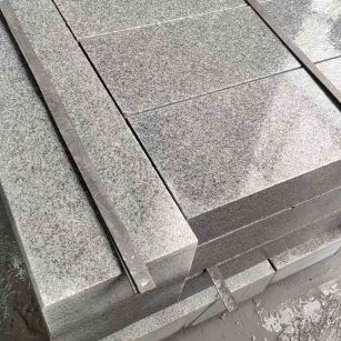 河南芝麻灰 芝麻白 路牙石 路侧石 马路牙子