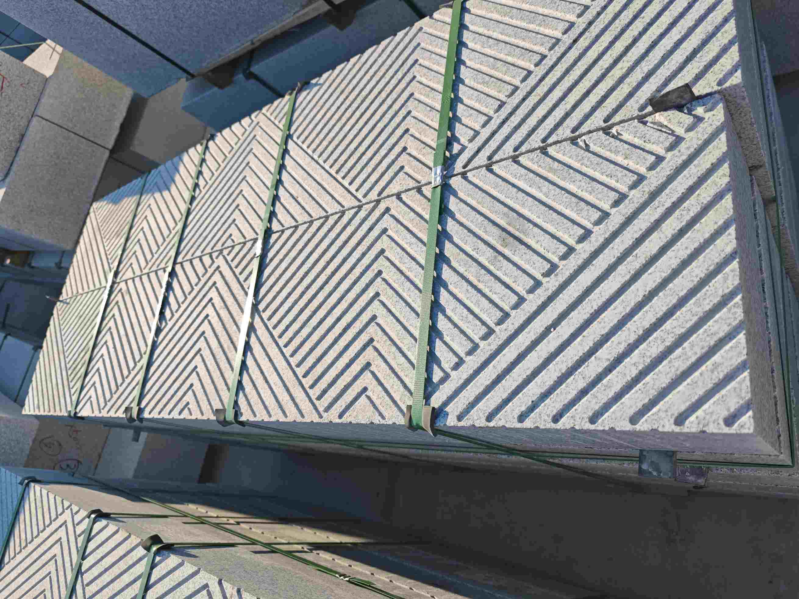 河南芝麻白石材雕刻定制