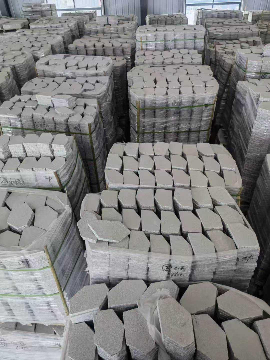 河南芝麻白石材冰裂纹，碎拼。