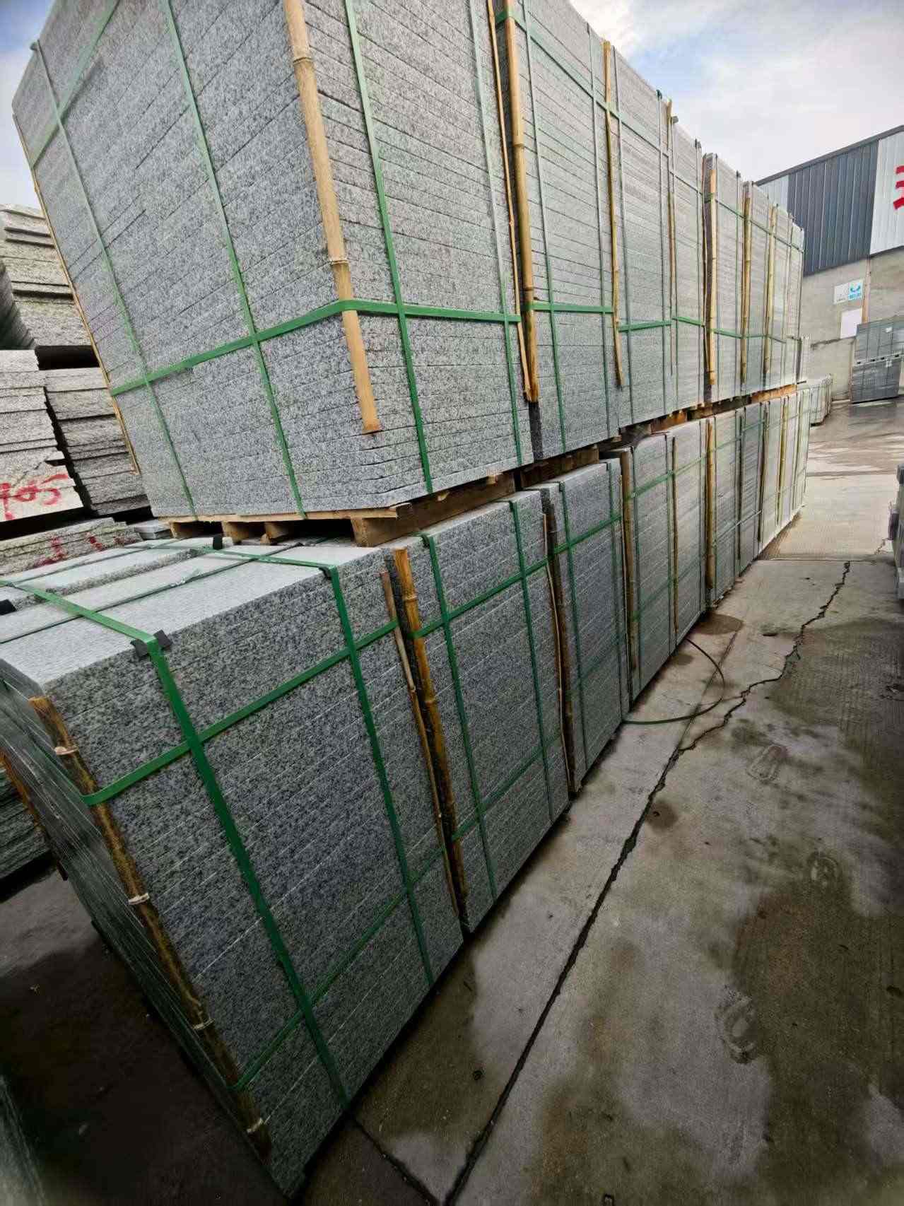 河南芝麻白地铺版 石材地铺石